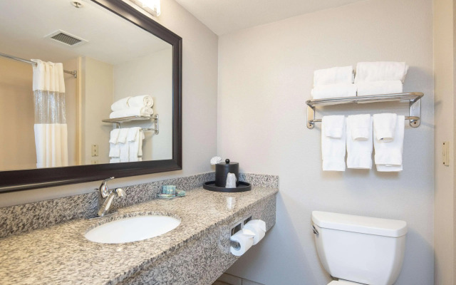 Best Western Inn & Suites San Mateo - San Francisco Airport