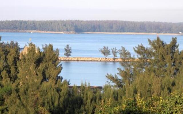 The Ridge Guesthouse