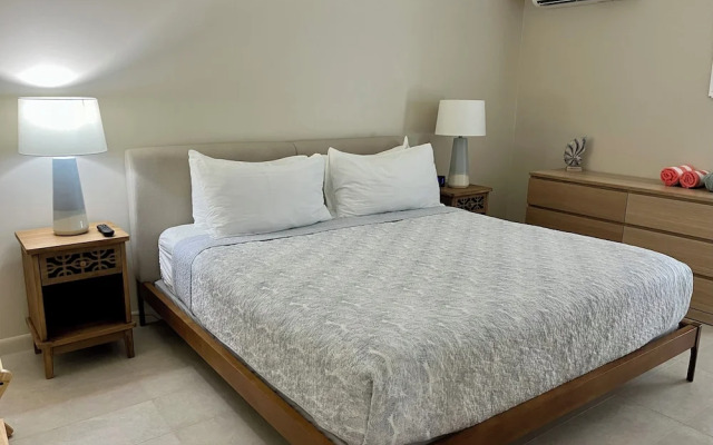 Sunshine Island Inn