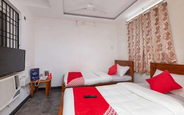 OYO 23321 Flagship Orchid Sankrish Velachery