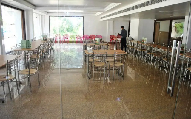 Hotel Natraj International