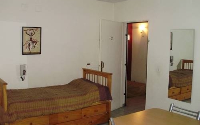 Serú Apartments