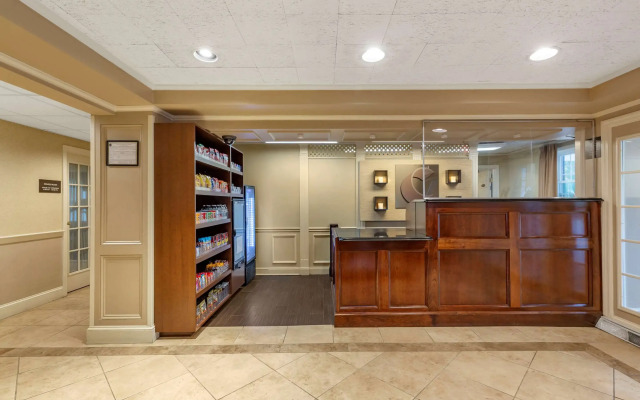 Comfort Inn Foxboro – Mansfield