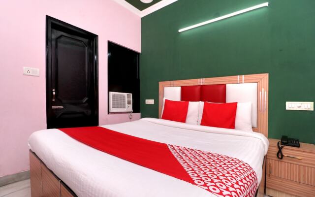 OYO 16715 Hotel City Luxury 45