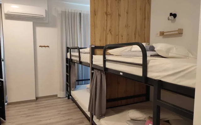 Hostel Lugo Four Rooms