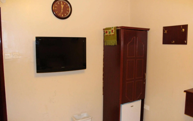 Sutchi Hotel