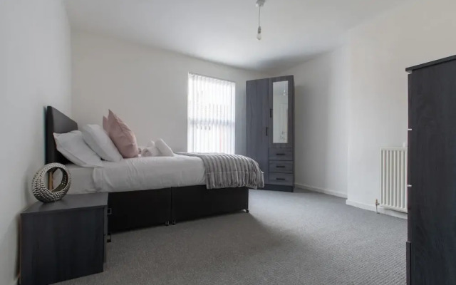 Lux Apartments 3 Bedroom House - Gorst