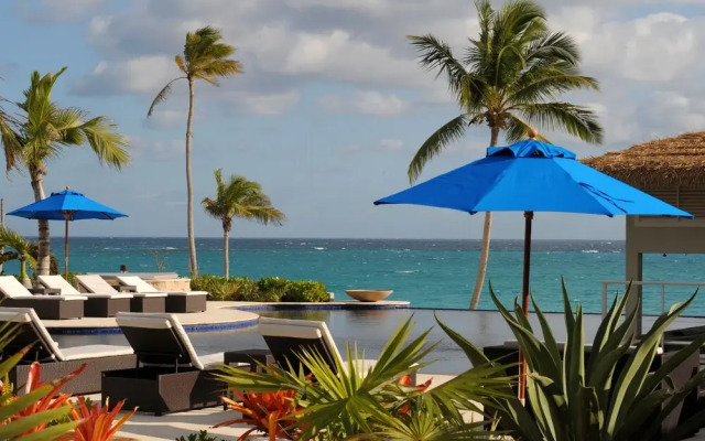 Sky Beach Club Bungalow 2 Cabin