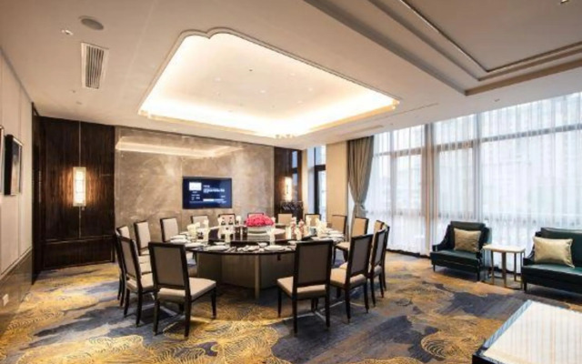 Jiadu Hotel