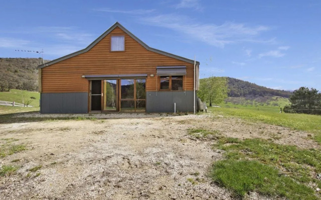 Studio @ Quins Gap Retreat