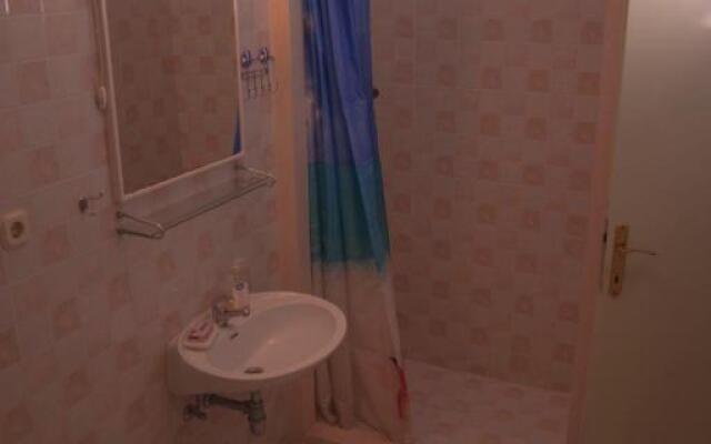 Apartment Curri