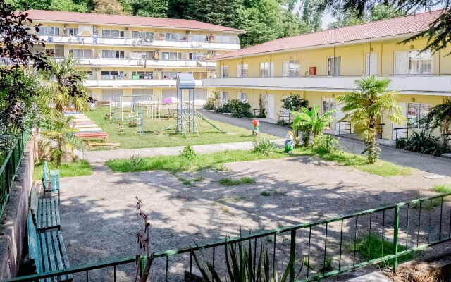 Akatsiya Hotel