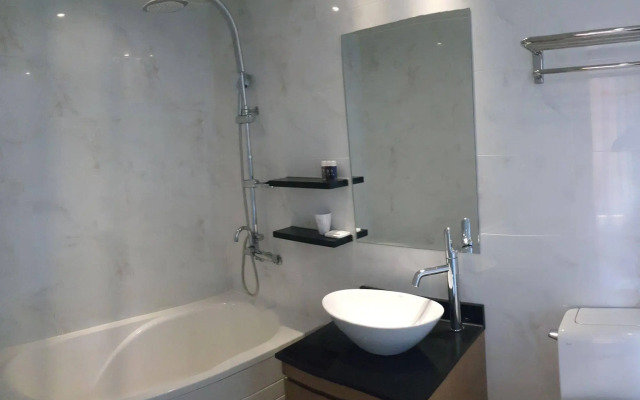 Radiance Tourist Hotel