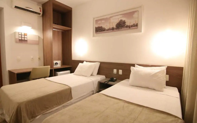 Hotel Samba Linhares