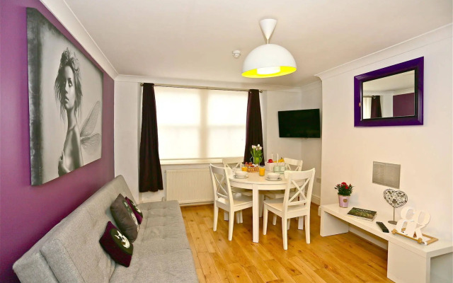 Short Lets in London - Angel