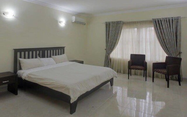 Perfect Havens at Noah's Court