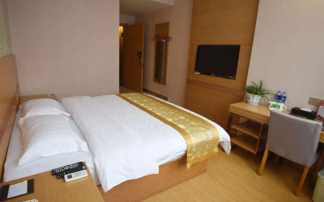 GreenTree Inn Zhenjiang Danyang Babaiban Branch
