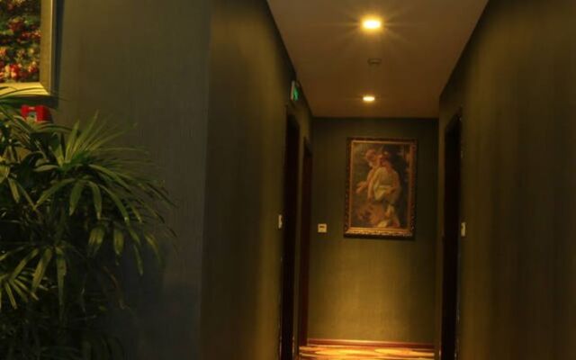 Chengdu Xinbake Business Hotel