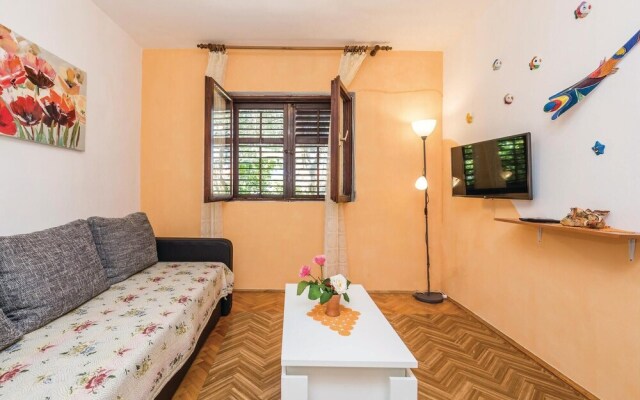 Stunning Home in Barbat-rab With Wifi and 1 Bedrooms