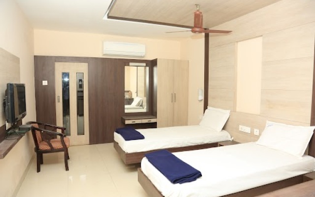 Hotel Ratnam