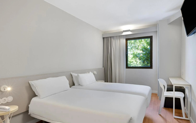 B&B HOTEL Zaragoza Centro