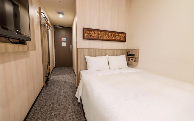 Hotel IL FIORE Kasai Annex – Guest Rooms – Tokyo