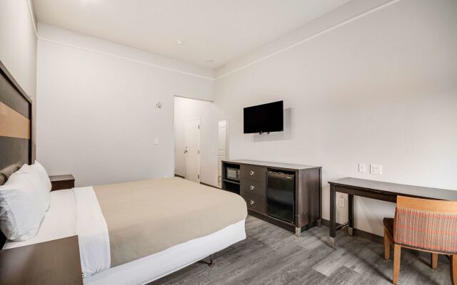 Sonesta Essential North Houston