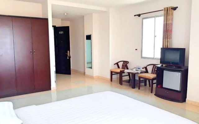 Long Beach Hotel Tuy Hoa – Guest Rooms – Tuy Hoa