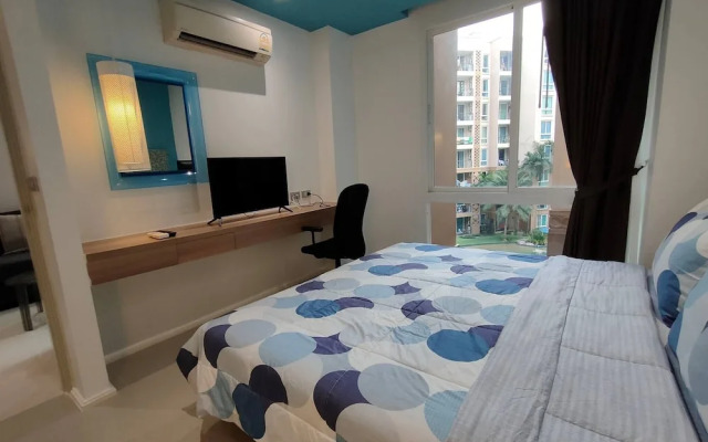 Pool View Nice Cool One Bedroom With 2 Large Beds