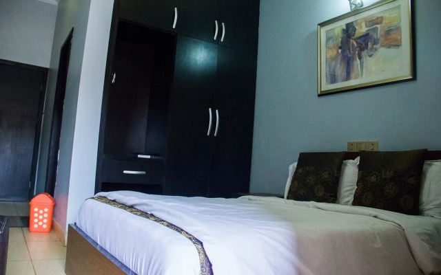 Rita's Events and Suites