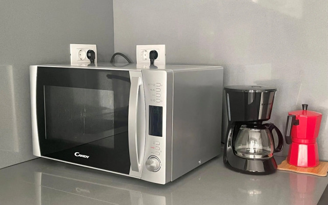 Hierro 19 Las Canteras Beach. Parking Available