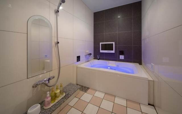 Jewel Hotel -luxury & Modern - Adults Only