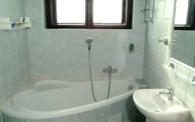 Hotel Laura