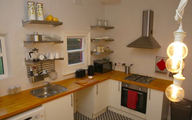 Croydon Luxurious Home