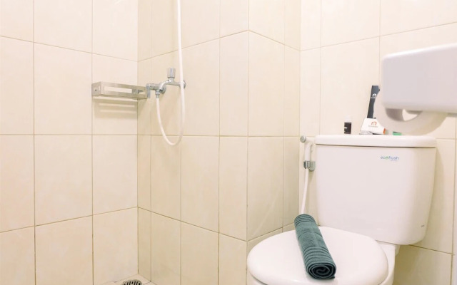 Stylish Studio The Springlake Summarecon Bekasi Apartment