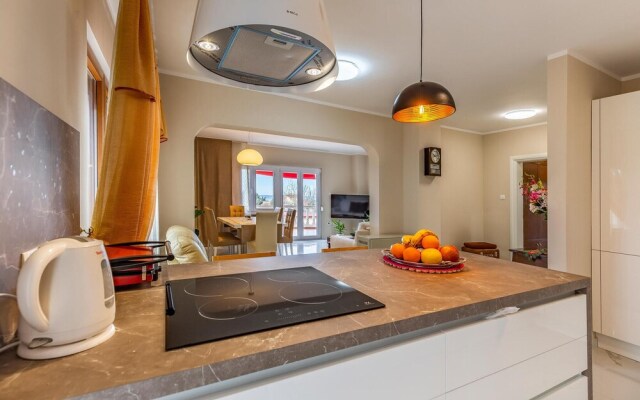 Nice Home in Vodnjan With Wifi and 3 Bedrooms