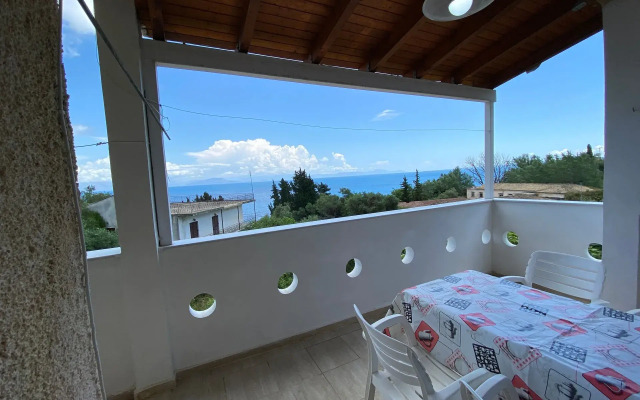 Andromaches Holiday Apartments