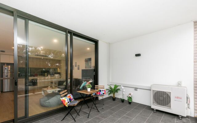 Spacious Bright Apartment