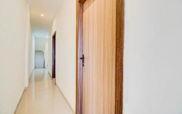 Capital O Pusat Kota Pekanbaru Near Mall Living World Formerly Radja Homestay