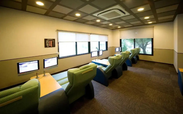 Hotel Route-Inn Miyazaki Aoshima