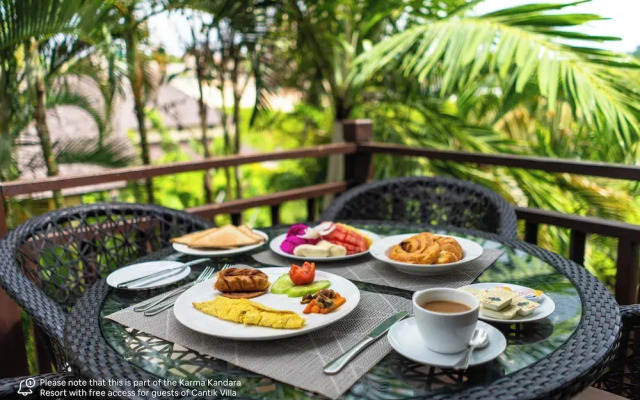 Cliffront Tropical Resort