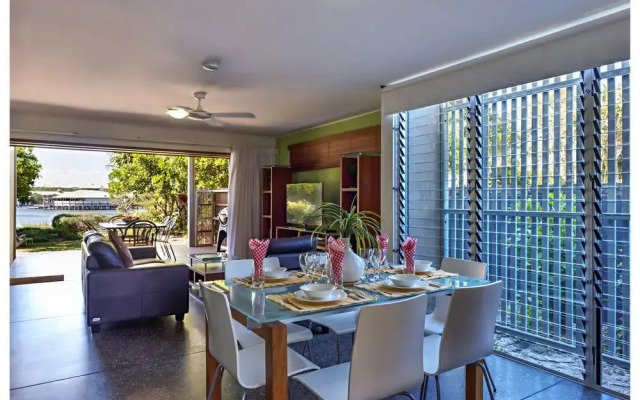 Grand Mercure Apartments Twin Waters