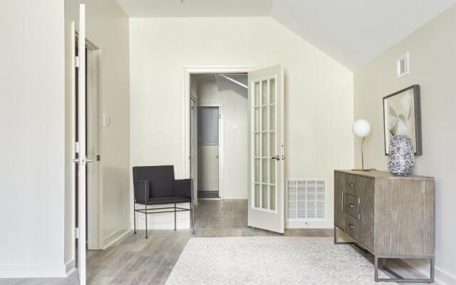 Sonder — Piety House