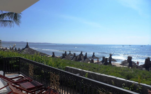 Palmira Beach Resort & Spa