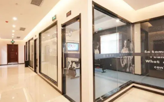 GEM Hotel (Feidong Longquan West Road Dianbu River Park)