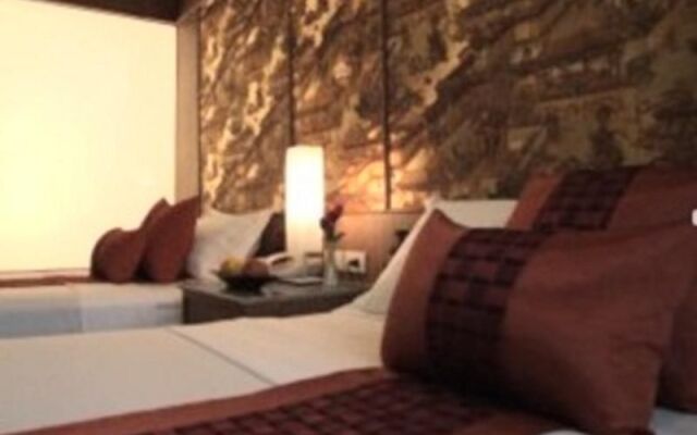 Boutique Paradise Hotel