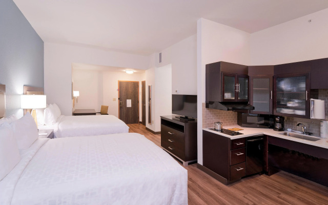 Candlewood Suites Baltimore - Inner Harbor by IHG