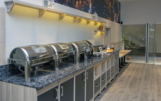 Republic Square Boutique Hotel