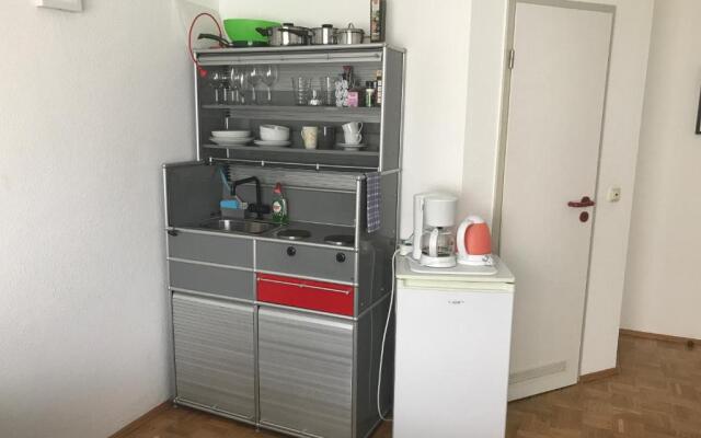 Apartmenthaus Zentrum Komfort Apartments mit Miniküchen verschiedener Größen