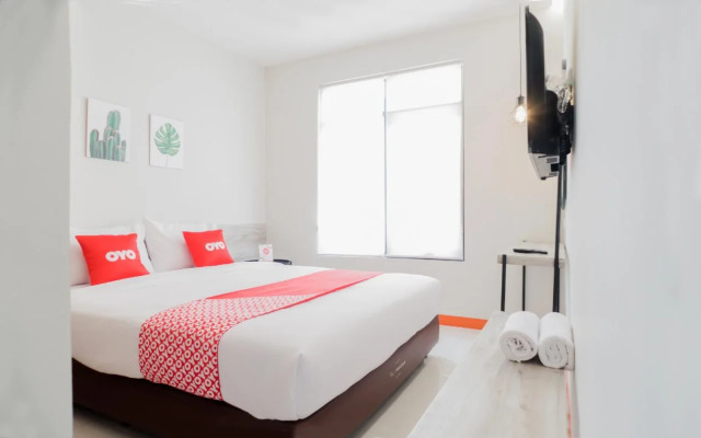 OYO 281 Hotelo
